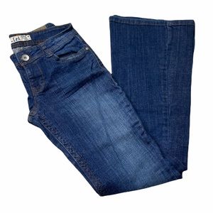 L.E.I. Low Rise Dark Wash Denim Flare Jeans MM4